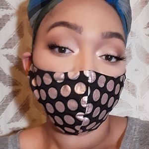 Face Mask with Filter Pocket